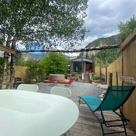 Villa Petit A Bourg D Oisans Le Bourg-d'Oisans